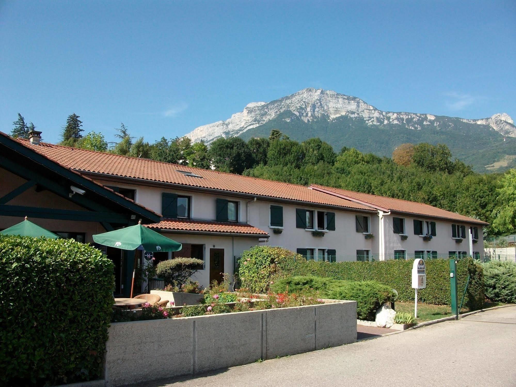 Kyriad Grenoble Sud - Seyssinet Esterno foto