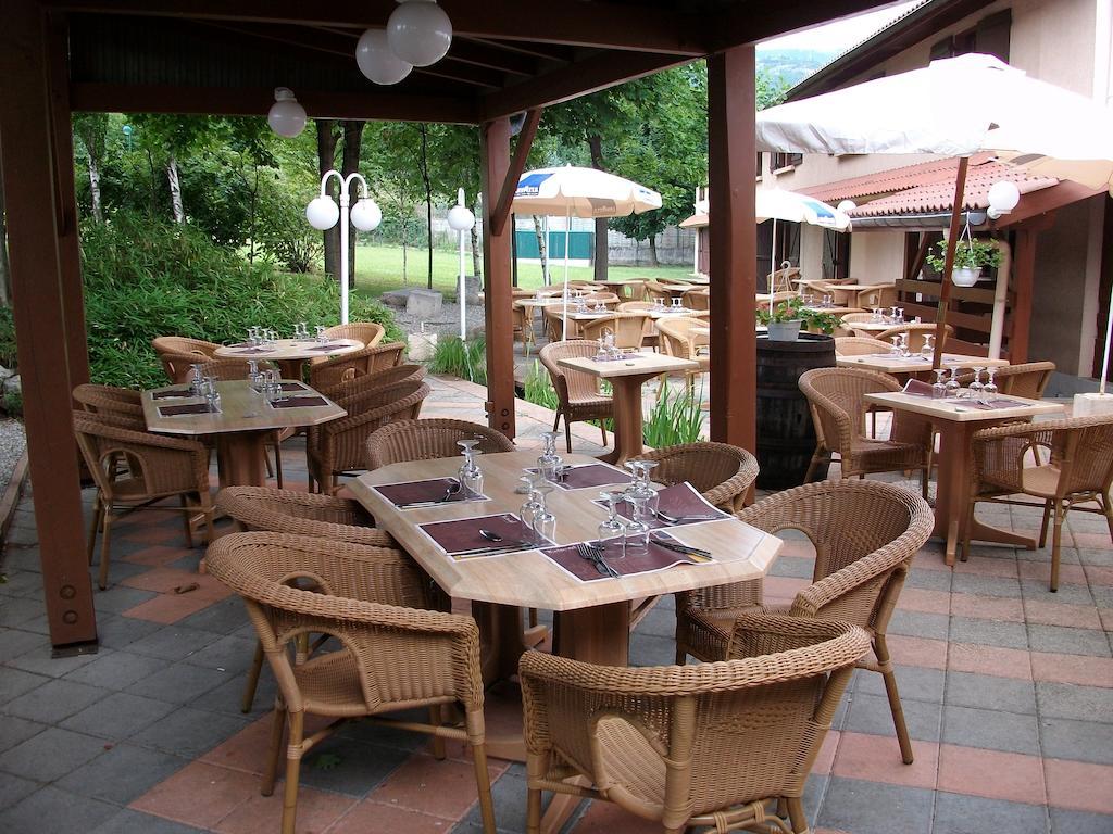 Kyriad Grenoble Sud - Seyssinet Esterno foto